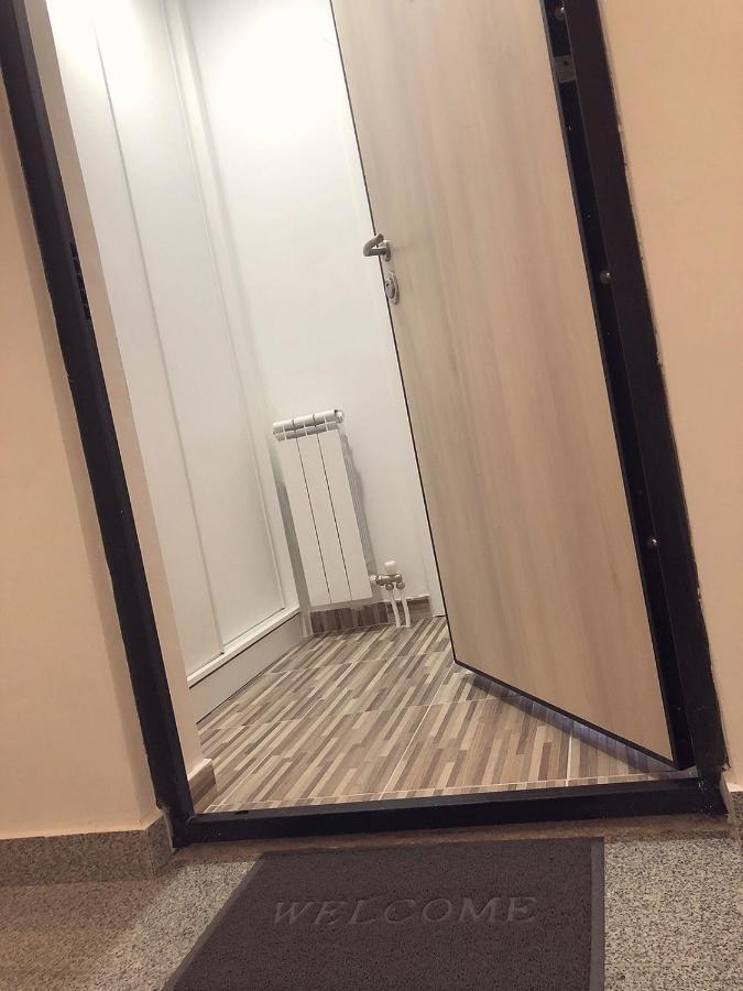 Apartman Victoria Lukavica Buitenkant foto