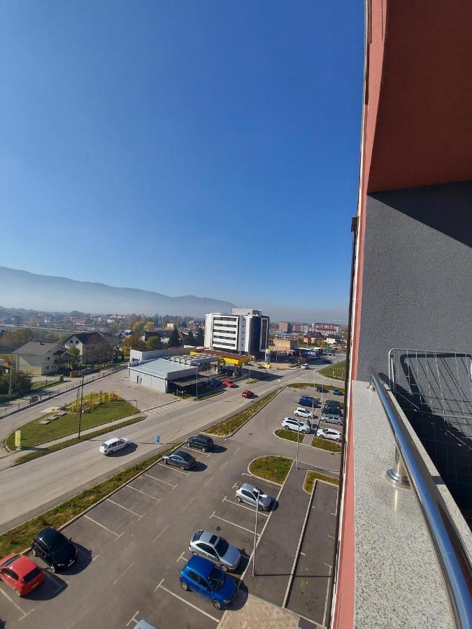 Apartman Victoria Lukavica Buitenkant foto