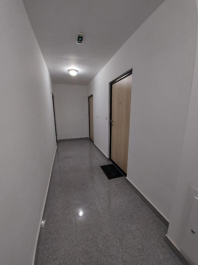 Apartman Victoria Lukavica Buitenkant foto