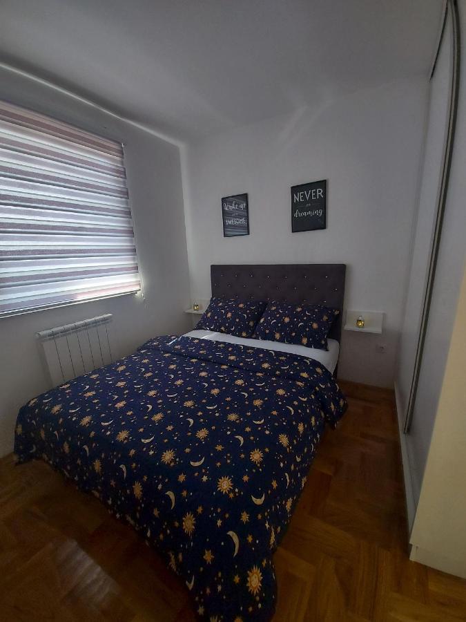 Apartman Victoria Lukavica Buitenkant foto