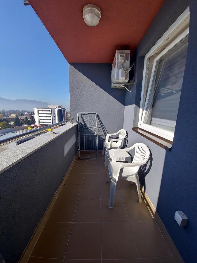 Apartman Victoria Lukavica Buitenkant foto